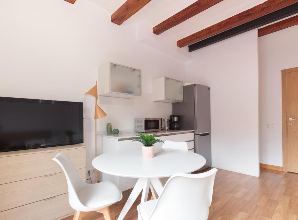 Spacious Doubleroom Apartment At Sants Barcelone Extérieur photo