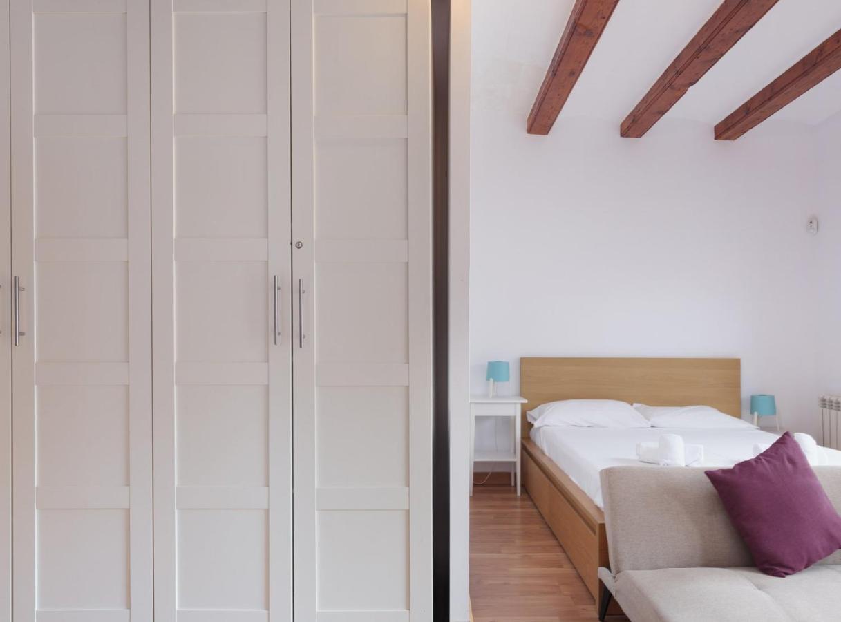 Spacious Doubleroom Apartment At Sants Barcelone Extérieur photo