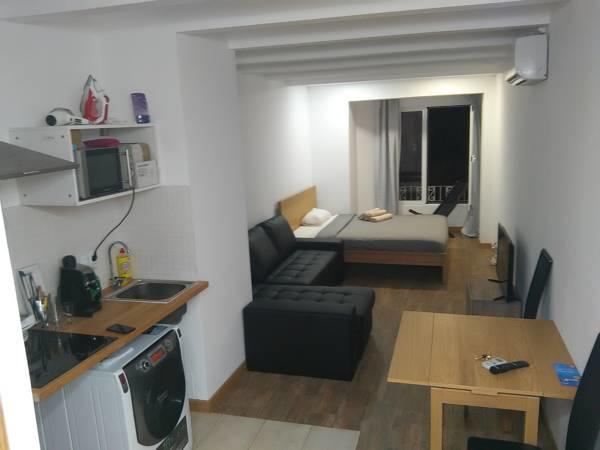 Spacious Doubleroom Apartment At Sants Barcelone Extérieur photo