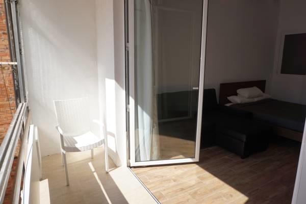 Spacious Doubleroom Apartment At Sants Barcelone Extérieur photo